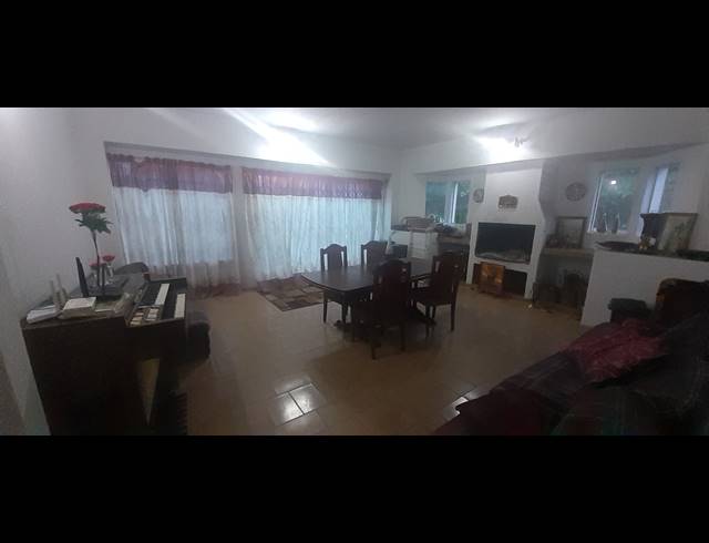 6 bed property to rent in BUCCLEUCH